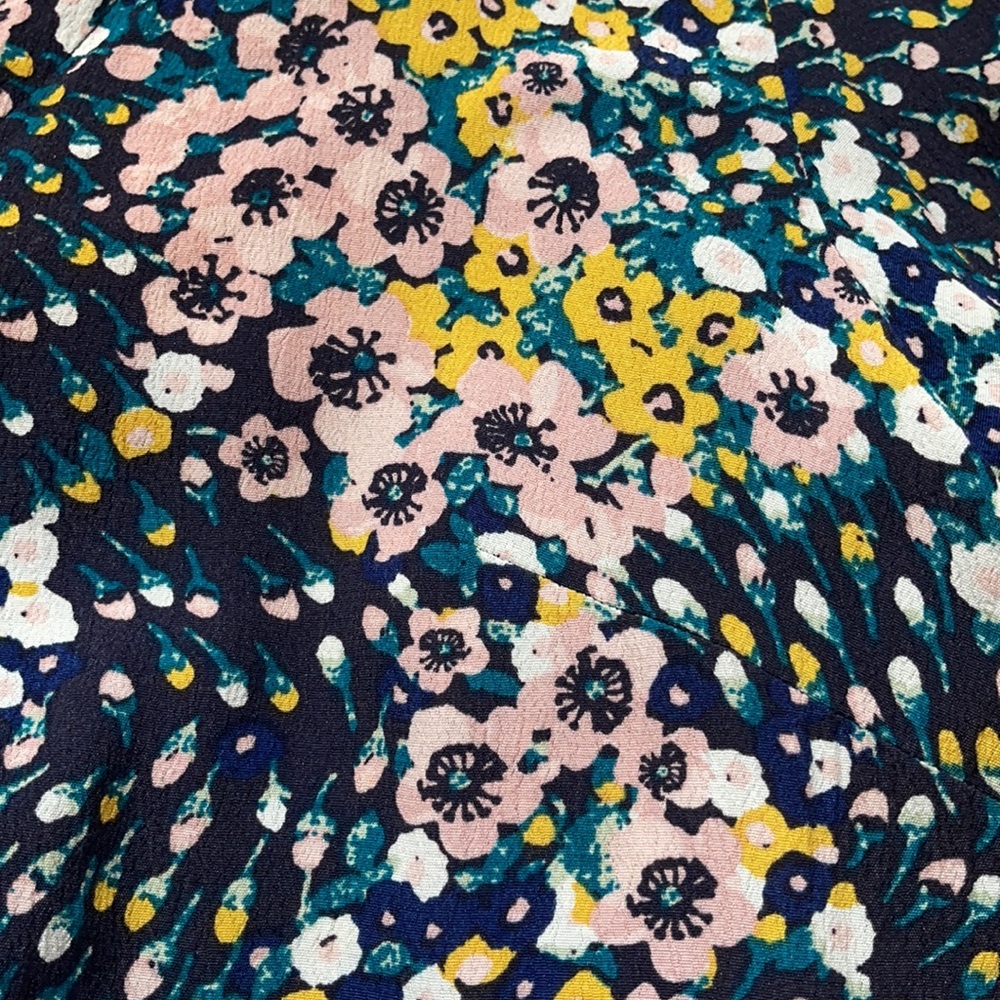 LOFT FLORAL ROMPER - Picture 9 of 10